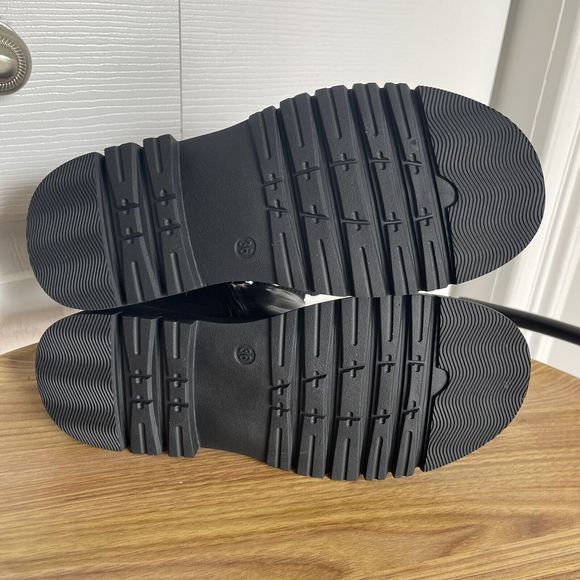 Booties Black Chelsea Big Girls Ankle Boots Size 6 Side Zip New - Picture 4 of 16